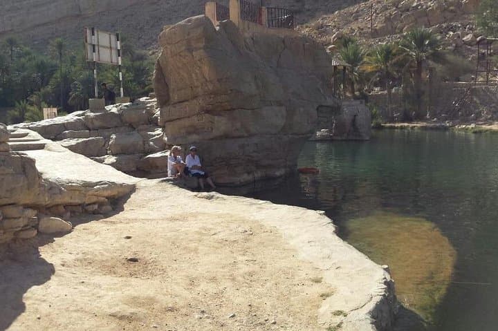 Red Dunes and Wadi Pools: Wahiba Sands 4x4 Desert Safari photo 4