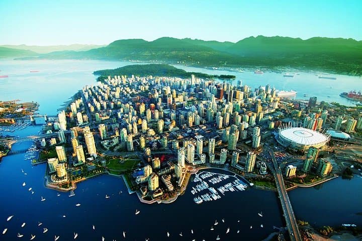 Full-Day Vancouver Private City Tour and Fraser Valley Wine Tasting photo 2
