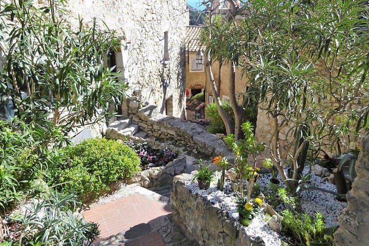 Nice, Eze & Monaco Day Trip from Villefranche: Corniches, Medieval Eze & Monte‑Carlo Highlights