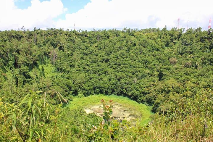 Private Southwest Day Tour — Chamarel Seven Coloured Earth, Chamarel Waterfall & Trou aux Cerfs photo 3