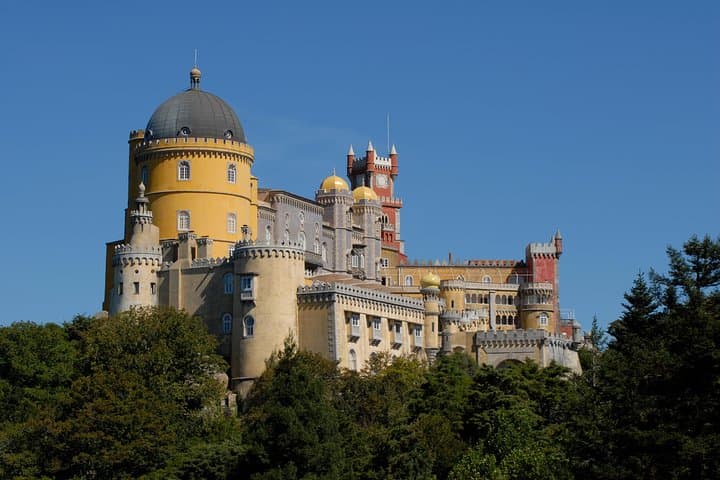 Sintra Deluxe Day Trip from Lisbon: Pena Palace, Cabo da Roca & Cascais photo 4