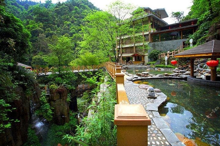 Full-Day Longsheng Hot Spring Private Tour from Guilin or Yangshuo photo 2