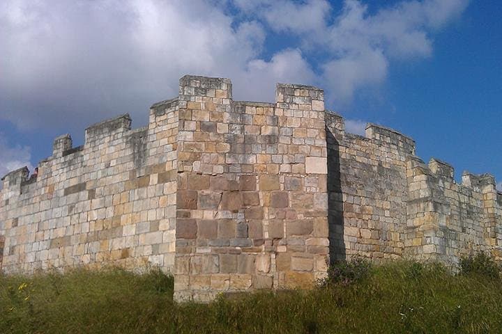 Private Walking Tour of York Walls: A Personalized Historic Walk