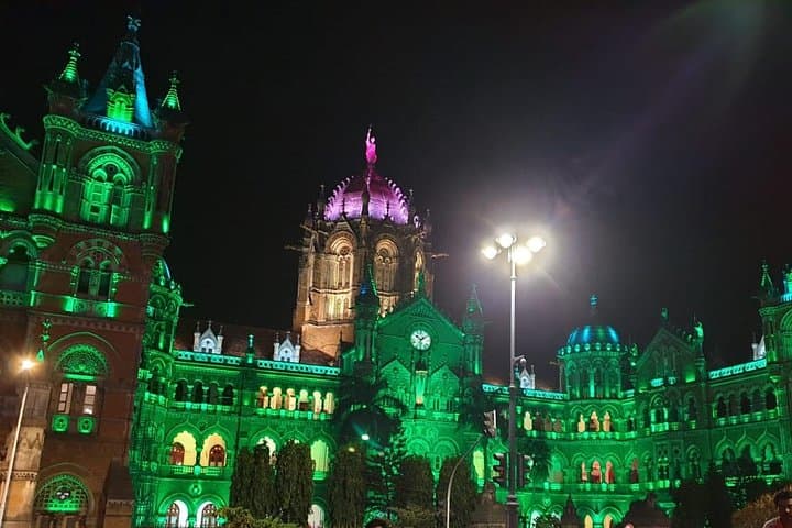 Discover Mumbai's Nightlife: A 5-Hour Private Tour Adventure