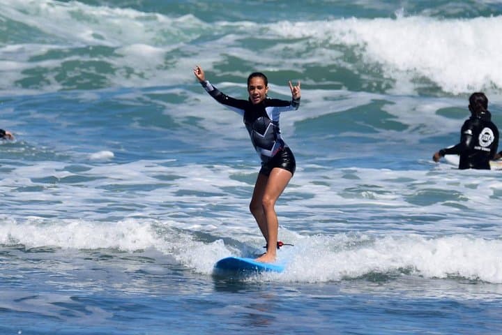 One-on-One Surf Lesson at Piha Beach — Private Coaching in Auckland photo 2
