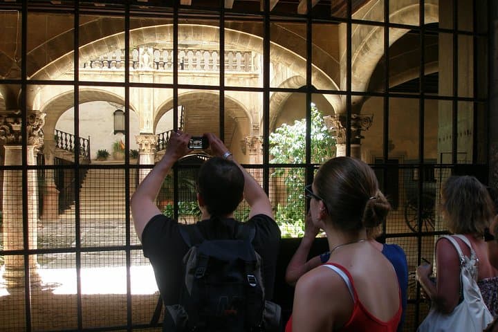 Palma de Mallorca Old Town Private Walking Tour — Cathedral, Almudaina & Hidden Corners