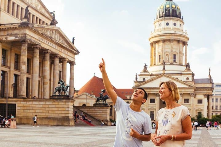 Best of Berlin Private Tour: Highlights & Hidden Gems with a Local Guide