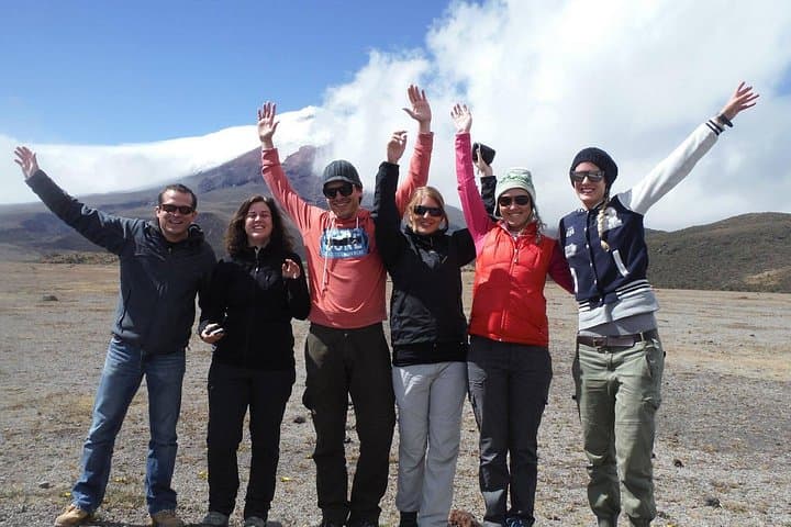 Cotopaxi Day Hike: High-Altitude Trek to 4,864m Refuge from Quito photo 2