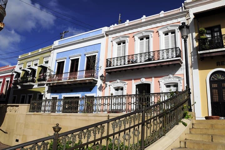 Old San Juan Walking Tour: Historic Streets, Forts, and Local Stories