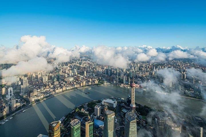 Swift Shanghai Bund Tour: River Cruise or Skyscraper Views in 3 Hours photo 4