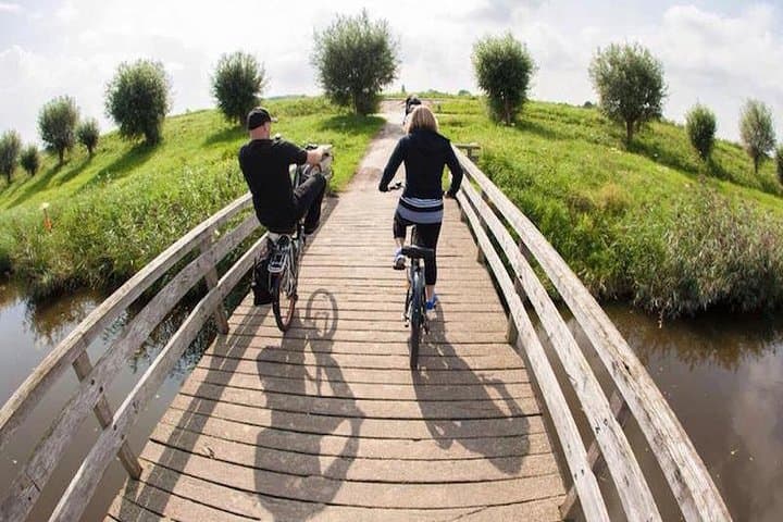 Amsterdam Waterland E-Bike: Cheese, Windmills & Dikes on a 35 km Ride photo 5