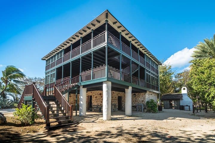 Cayman Crystal Caves & Pedro St James: Day Tour from George Town photo 3