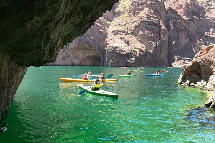 Kayak Emerald Cove: Half-Day Black Canyon Kayak Tour from Las Vegas photo 2