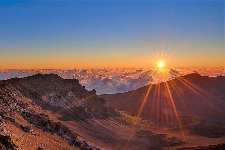 Sunrise Descent: Guided Haleakala Bike Tour from Summit to Haiku