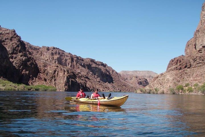 Hoover Dam and Black Canyon Kayak Day Trip: Paddle to Hot Springs, Emerald Cave & Hidden Beaches photo 6