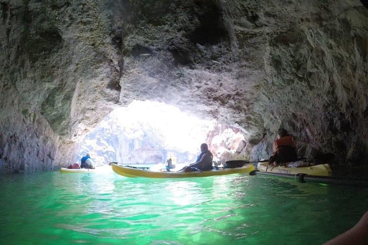 Kayaking the Colorado River from Willow Beach: A Day in Black Canyon's Quiet Majesty photo 2