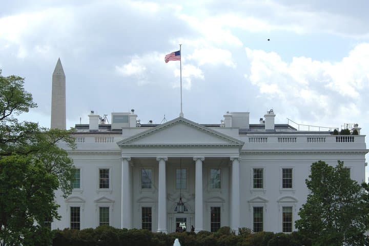 private-3-to-4-hour-dc-highlights-van-tour photo 2