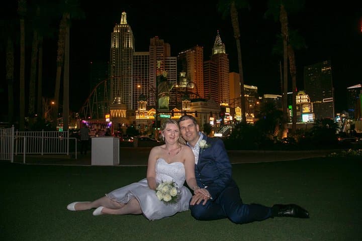 Las Vegas Sign Wedding & Rolls Royce Photo Tour — Iconic Strip Ceremony and Pro Photo Stops photo 2