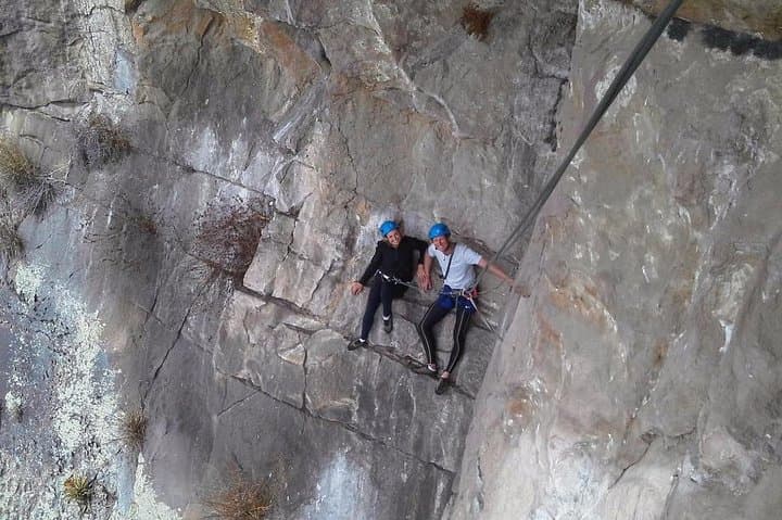 Full-Day Rock Climbing in Suesca: Guided Climbs on 140m Crags