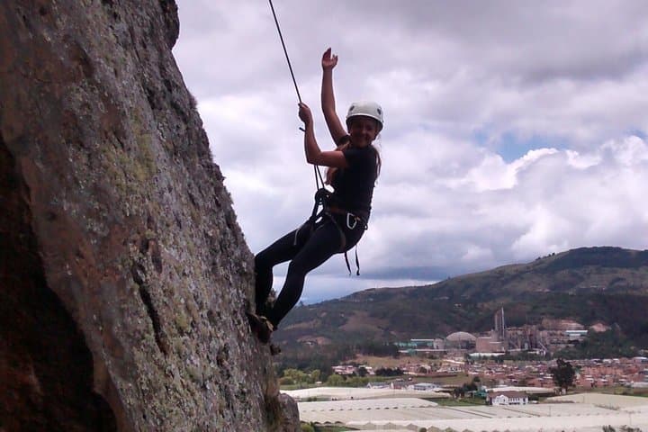 Full-Day Rock Climbing in Suesca: Guided Climbs on 140m Crags photo 4