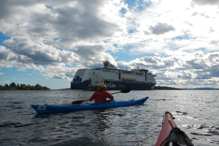 Oslofjord Kayak Tour: 3-Hour Guided Paddle from Sjølyst Marina photo 2