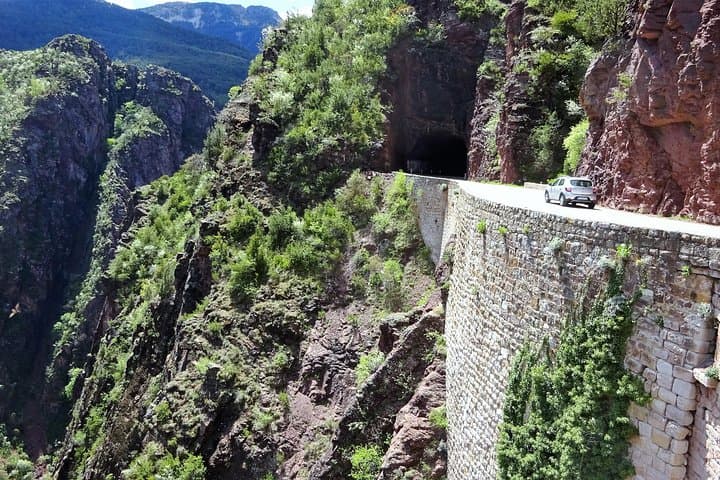 Explore the Red Gorges: Private Day Tour to Cians & Daluis from Nice