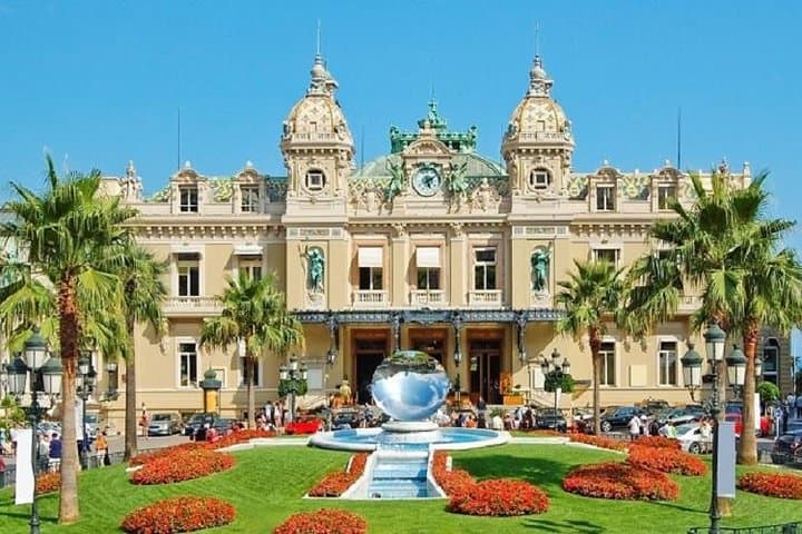 Private Day Trip to Nice, Eze & Monaco: Coastal Villages and Monte Carlo in One Day
