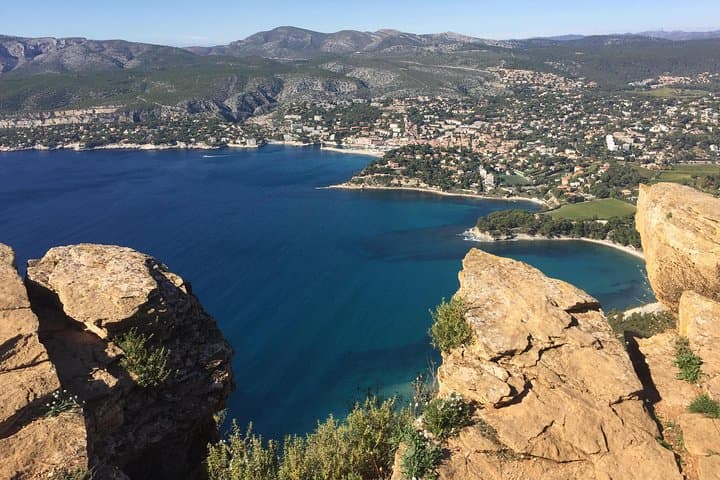 Cassis & Marseille Private Coastal Excursion — Calanques, Notre‑Dame de la Garde & Vieux‑Port photo 1
