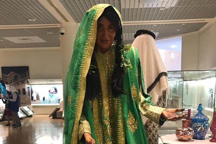 Private City Tour & Sightseeing in Bahrain — Manama Mosque, Museum, Fort & Camel Farm