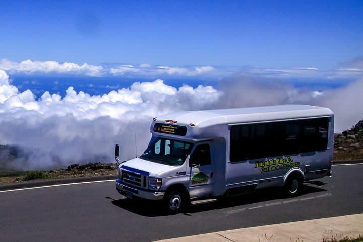 Haleakala Sunset Tour with Summit Dinner and Stargazing photo 3