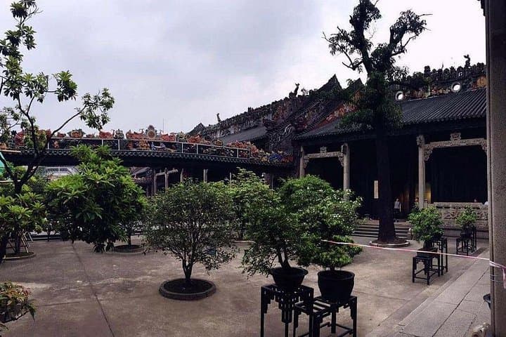 Half-Day Guangzhou Metro Tour: Nanyue King Tomb, Chen Clan & Shamian Island photo 2