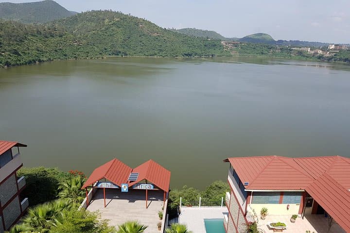 Ethiopian Rift Valley Lakes & Tiya Steles Day Trip from Addis photo 3