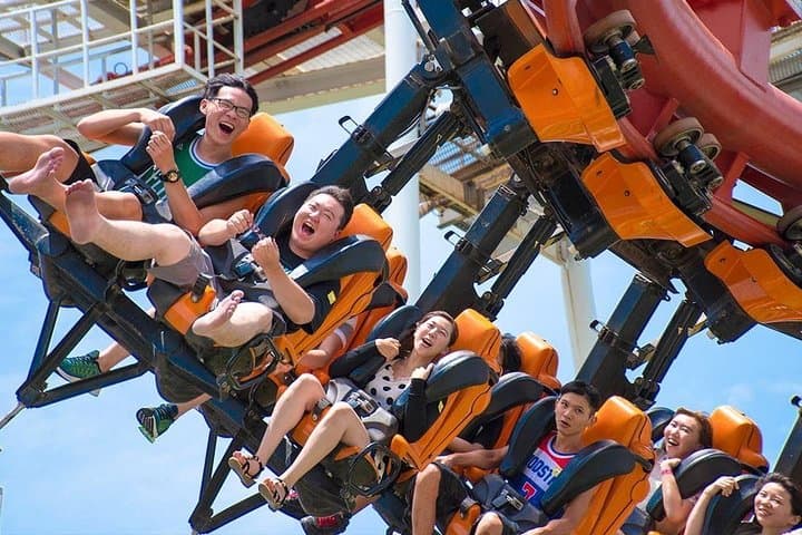 Dream World Bangkok Theme-Park Ticket with Hotel Pickup & Buffet Lunch