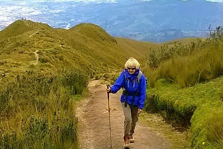 Rucu Pichincha via Teleferico: Summit Hike from Quito photo 6