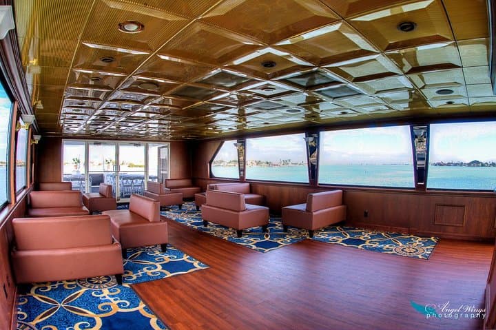 Daytime Yacht Dance Cruise from St. Petersburg: Live Music & Optional Lunch on Tampa Bay photo 5
