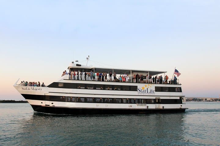 Clearwater Daytime Yacht Dance Cruise with Optional Lunch
