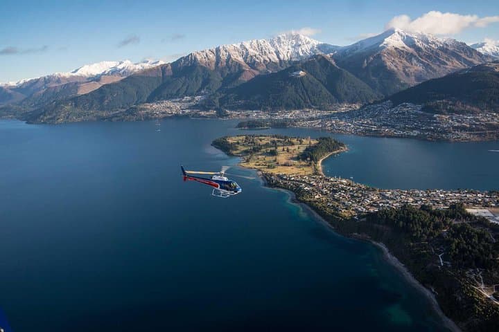 Queenstown Helicopter Flight with Alpine Landing — Pilot's Choice Scenic Tour photo 5