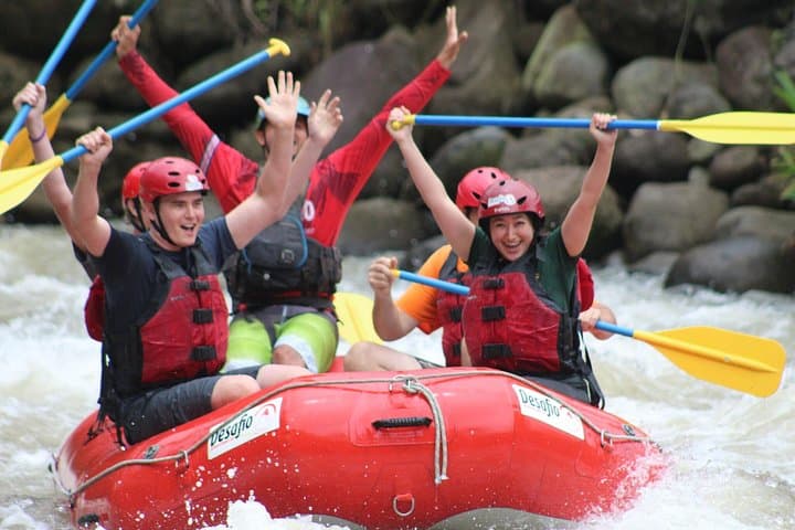 Balsa River Class II-III Whitewater Rafting from La Fortuna photo 2