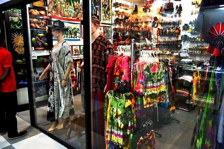 Colombo Port Shore Excursion: 3-Hour Jewel & Handicraft Shopping Tour photo 1