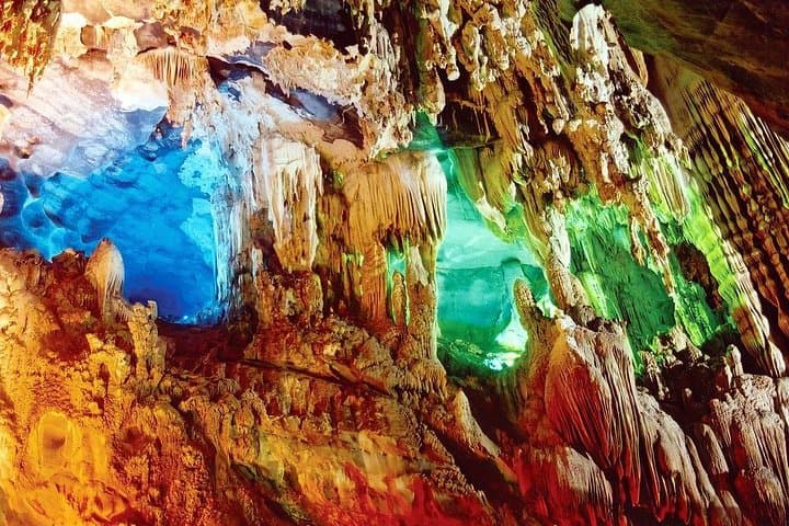 Explore Phong Nha & Dark Cave: Full-Day Cave Adventure from Dong Hoi photo 3