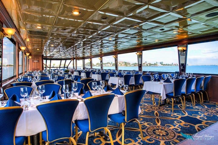 St. Petersburg Evening Yacht Cruise & Dinner — Tampa Bay Sunset Sailing photo 2