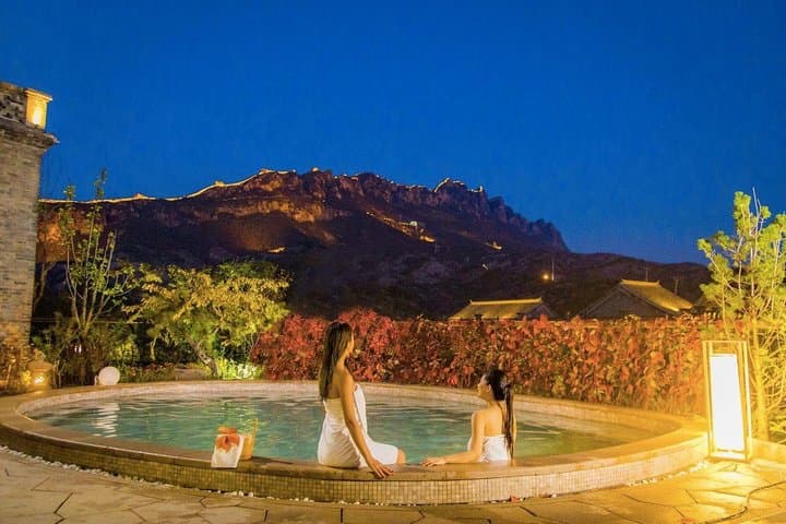Gubei Water Town & Simatai Great Wall Day Trip with Hot Springs from Beijing