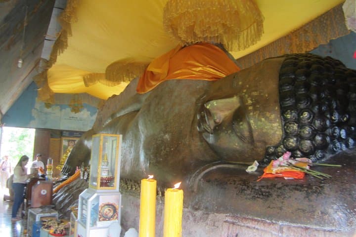 Phnom Kulen Waterfalls & Killing Fields Day Tour — River of a Thousand Lingas photo 5