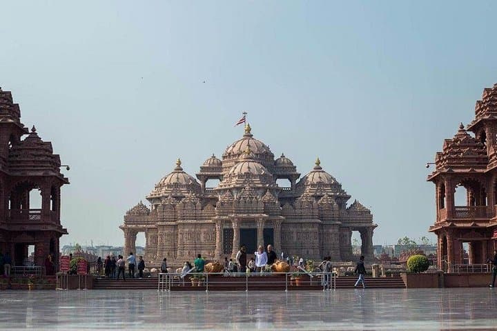 Inside New Delhi's Akshardham: Art, Exhibitions & Evening Fountain Show photo 4