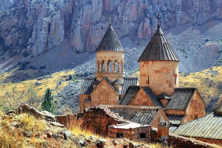 Day Trip from Yerevan: Khor Virap, Areni Wine, Noravank & Jermuk Mineral Springs photo 4