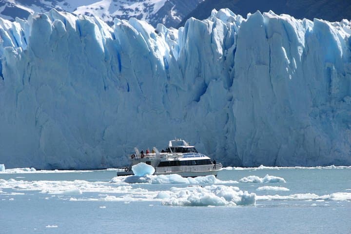 Perito Moreno Glacier: 3-Day El Calafate Tour with Boat Ride photo 5