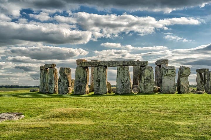 Cotswolds, Stonehenge & Bath: Small-Group Day Tour from London photo 5