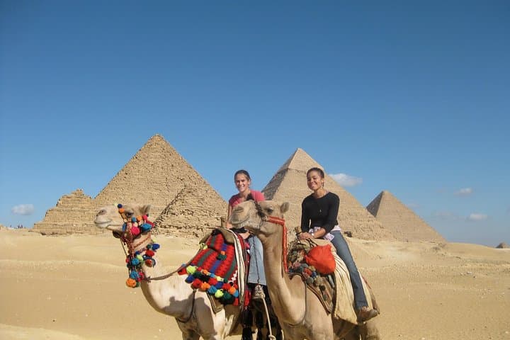 Full-Day Pyramids & Sphinx Tour with Egyptian Museum and Khan el-Khalili photo 2