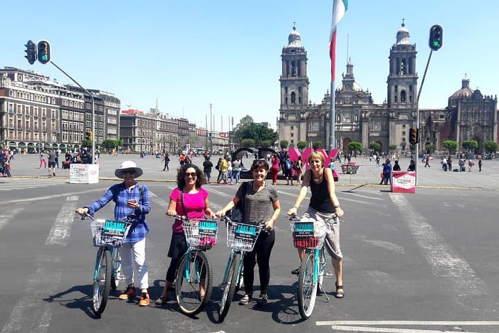 Heritage Bike Tour CDMX: Ride From Tenochtitlan to Reforma