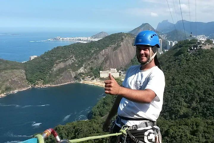 Introductory Rock Climbing in Urca, Rio de Janeiro — 5-Hour Top-Rope Experience